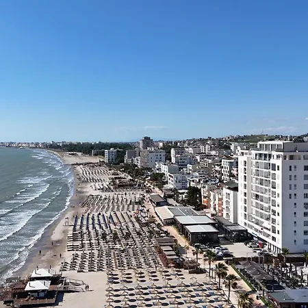Sea View In 100 - Happy